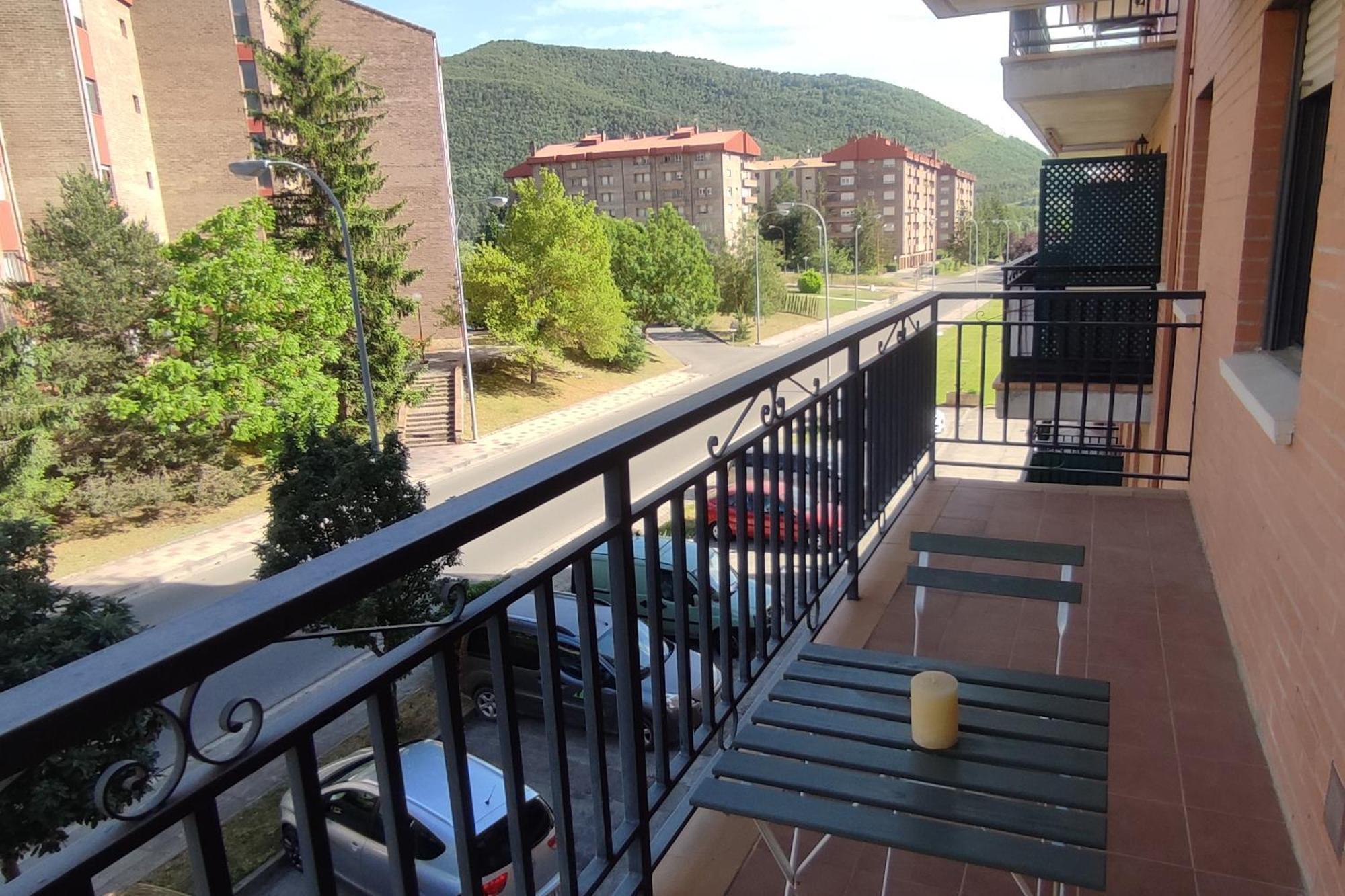 Sabiñánigo Apartamento O Mon מראה חיצוני תמונה